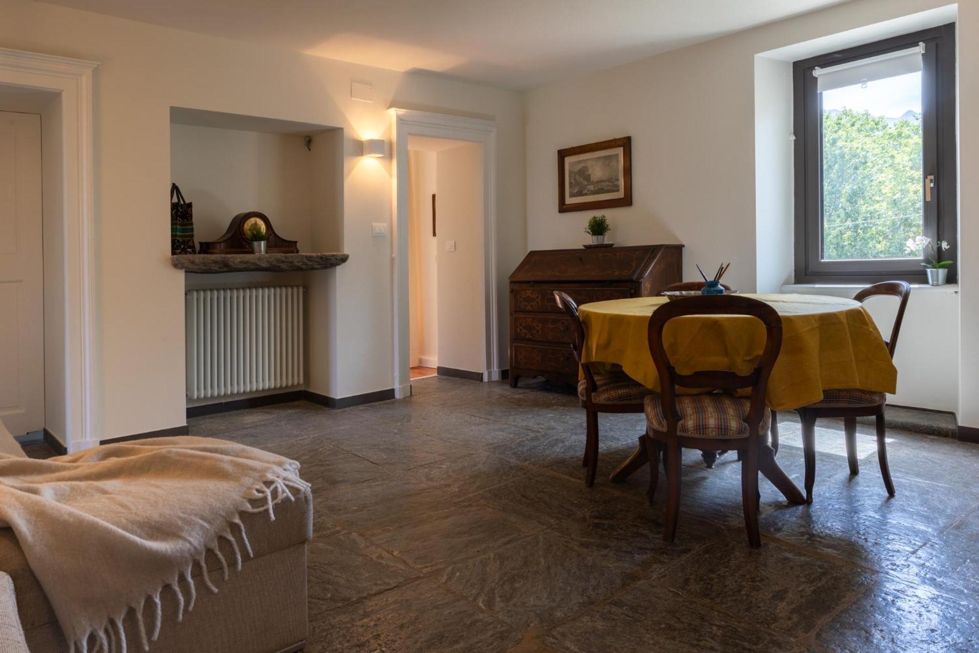アオスタManor Houseアパートメント エクステリア 写真
